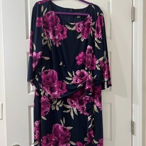 Jessica Howard Floral Navy and Pink Dress 💐